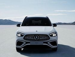 Bianco Nuova 2025 Mercedes GLA180 SUV | 44.600 € (Buon prezzo)