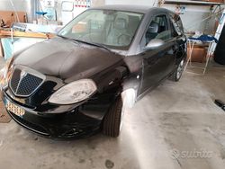 Usata 2007 Lancia Ypsilon Due volumi | 1900 € (Ottimo prezzo)