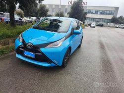 Blu Usata 2018 Toyota Aygo Business Edition Due volumi | 10.000 € (Buon prezzo)