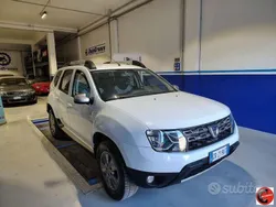 Bianco Usata 2017 Dacia Duster Lauréate SUV | 10.900 € (Buon prezzo)