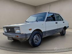 Bianco Usata 1983 Fiat 1600 Tre volumi | 2790 €