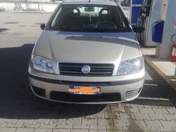 Grigio Usata 2004 Fiat Punto Due volumi | 800 €