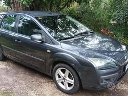 Usata 2006 Ford Focus Station wagon | 2400 €