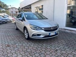 Grigio Usata 2019 Opel Astra Station wagon | 11.900 € (Buon prezzo)