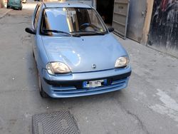 Blu Usata 2003 Fiat 600 Due volumi | 1500 € (Buon prezzo)