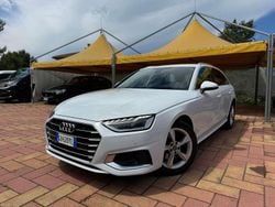Bianco glaciale Usata 2020 Audi A4 Ambiente Station wagon | 18.650 € (Buon prezzo)