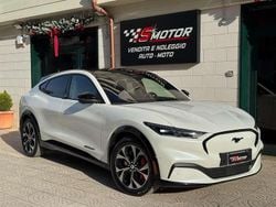 Star white perlato Usata 2021 Ford Mustang Mach-E Standard Range SUV | 35.900 € (Buon prezzo)