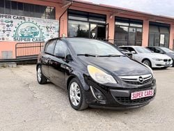 Nero Usata 2012 Opel Corsa Tre volumi | 2950 € (Buon prezzo)