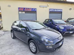 Grigio Usata 2015 Fiat Punto Due volumi | 4999 € (Ottimo prezzo)