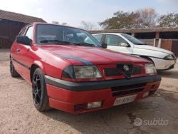 Usata 1993 Alfa Romeo 33 Tre volumi | 6000 €