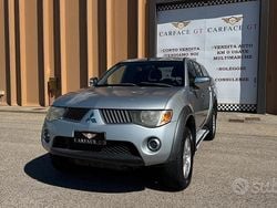 Grigio Usata 2006 Mitsubishi L200 Pick-up | 13.900 € (Buon prezzo)