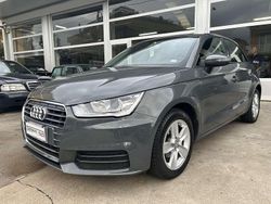 Gray metallic Usata 2017 Audi A1 Sportback Design Due volumi | 10.200 € (Buon prezzo)