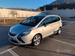Grigio Usata 2015 Opel Zafira Tourer Cosmo Monovolume | 9800 € (Buon prezzo)