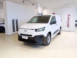 Bianco Nuova 2025 Fiat Doblò Easy Monovolume | 17.800 €