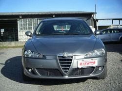 Grigio Usata 2006 Alfa Romeo 147 Due volumi | 2900 € (Buon prezzo)