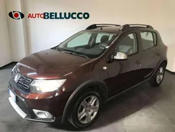 Marrone Usata 2017 Dacia Sandero Stepway Due volumi | 9300 € (Cara)