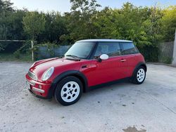 Rosso Usata 2002 Mini Cooper Due volumi | 2900 € (Buon prezzo)