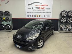 Nero Usata 2009 Peugeot 207 Tre volumi | 2490 € (Buon prezzo)