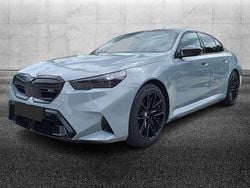 Grigio Usata 2024 BMW M5 Tre volumi | 141.450 € (Buon prezzo)