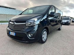 Nero Usata 2019 Opel Vivaro Monovolume | 17.900 € (Molto cara)