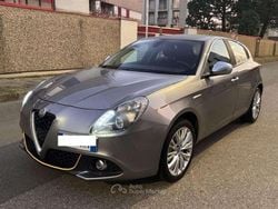 Grigio Usata 2016 Alfa Romeo Giulietta Tre volumi | 9800 € (Ottimo prezzo)
