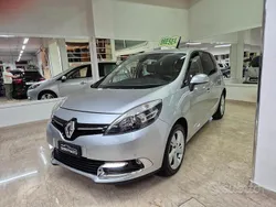 Argento Usata 2013 Renault Scénic III Privilege Monovolume | 6490 € (Molto cara)