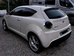 Bianco Usata 2009 Alfa Romeo MiTo Distinctive Due volumi | 3500 € (Buon prezzo)