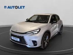 Argento Usata 2024 Lexus LBX SUV | 33.500 € (Buon prezzo)