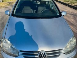 Grigio Usata 2006 VW Golf V Due volumi | 2800 €