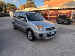 Grigio Usata 2008 Ford Fusion Titanium Tre volumi | 2200 € (Ottimo prezzo)