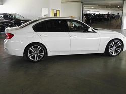 Bianco Usata 2017 BMW 320 Sport Line Tre volumi | 17.990 € (Molto cara)