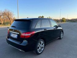 Usata 2019 Mercedes B180 Premium Monovolume | 11.600 € (Cara)