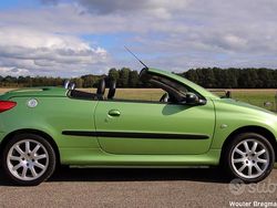 Verde Usata 2004 Peugeot 206 CC Cabrio | 1000 € (Ottimo prezzo)