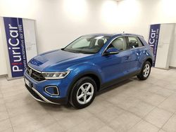 Blu/azzurro Usata 2022 VW T-Roc SUV | 17.400 € (Ottimo prezzo)