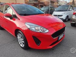Rosso Usata 2018 Ford Fiesta Tre volumi | 6800 € (Ottimo prezzo)