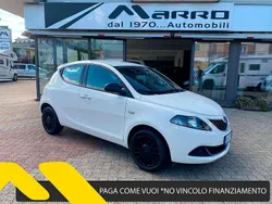 Bianco Usata 2022 Lancia Ypsilon Silver Due volumi | 12.850 € (Buon prezzo)