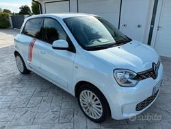 Bianco Usata 2021 Renault Twingo Vibes Due volumi | 9900 € (Buon prezzo)