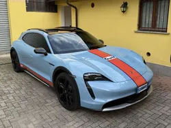 Usata 2023 Porsche Taycan Cross Turismo Tre volumi | 78.000 € (Cara)