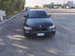 Usata 2005 BMW 118 Due volumi | 1500 € (Buon prezzo)