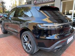 Nero jet Usata 2023 Porsche Macan SUV | 71.800 € (Buon prezzo)