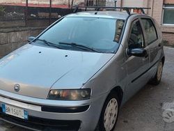 Grigio Usata 2001 Fiat Punto Due volumi | 1500 € (Buon prezzo)