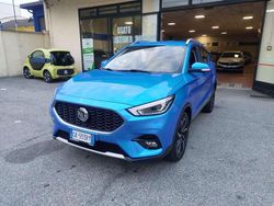 Blu/azzurro Usata 2022 MG ZS Luxury Tre volumi | 13.900 € (Buon prezzo)