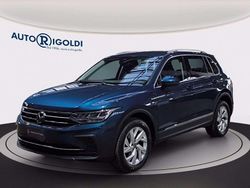 Nightshade blue metallizzato Usata 2023 VW Tiguan Life SUV | 28.200 € (Super prezzo)