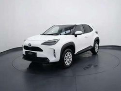Bianco Nuova 2025 Toyota Yaris Cross Active SUV | 22.500 € (Ottimo prezzo)