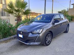 Usata 2023 Peugeot 208 Due volumi | 17.000 € (Buon prezzo)