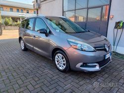 Grigio Usata 2014 Renault Scénic III Monovolume | 5499 € (Buon prezzo)
