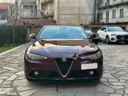 Rosso Usata 2017 Alfa Romeo Giulia Tre volumi | 15.900 € (Super prezzo)