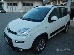 Bianco Usata 2016 Fiat Panda 4x4 S Due volumi | 11.900 € (Buon prezzo)