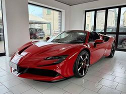 Rosso corsa / pastello Nuova 2025 Ferrari SF90 Cabrio | 589.000 €