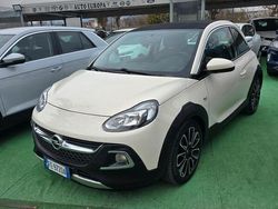 Beige Usata 2016 Opel Adam Rocks Rocks Due volumi | 9500 €
